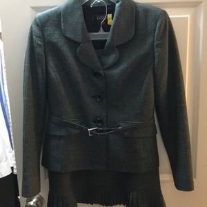 4P Kasper Skirt suit